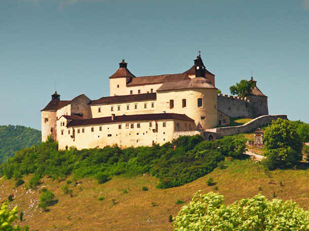 Krasna-Horka-Tondach-1-X.jpg