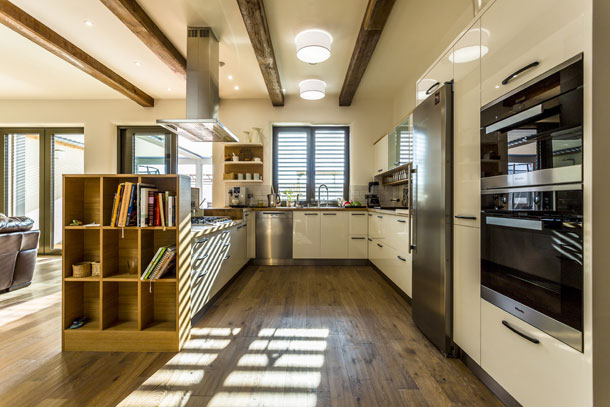 Peres-Velux-5-X.jpg