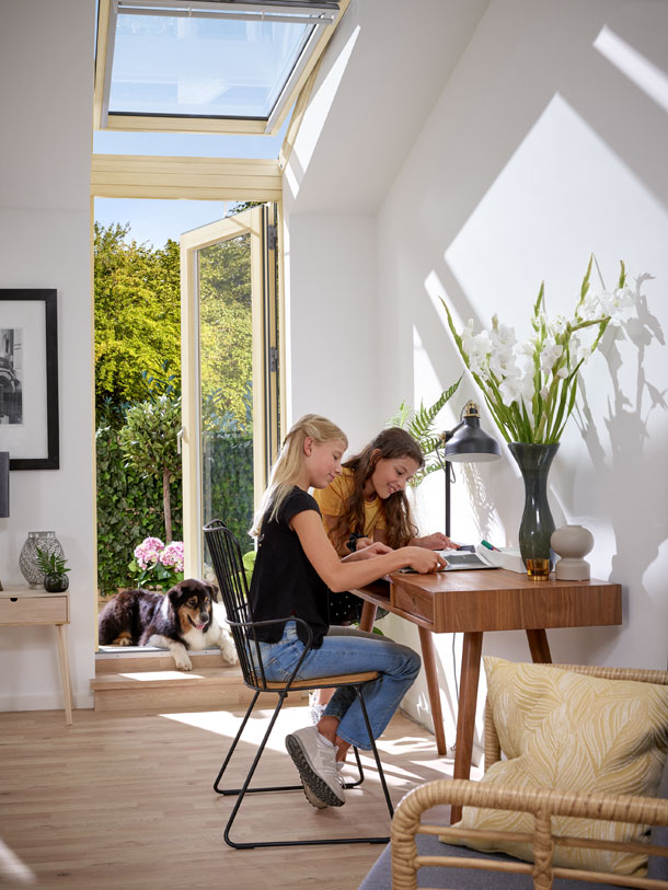 Deti-Velux-svetlo-2-X.jpg