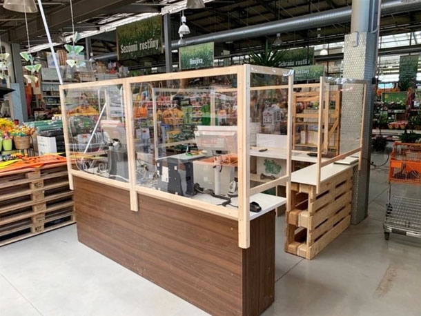 Hornbach-otvorenie-3-X.jpg