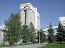 Holcim ťahali v r. 2011 aj dodávky na výstavbu R1